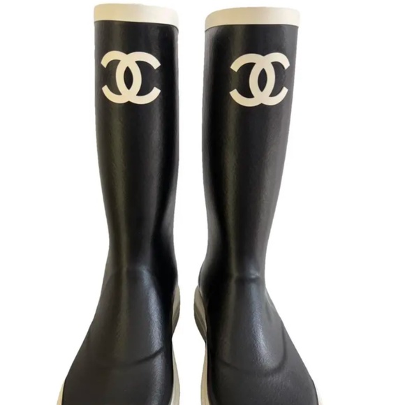 CHANEL Shoes - 26C BNIB CHANEL Black and White Women's Winter Rain Boots